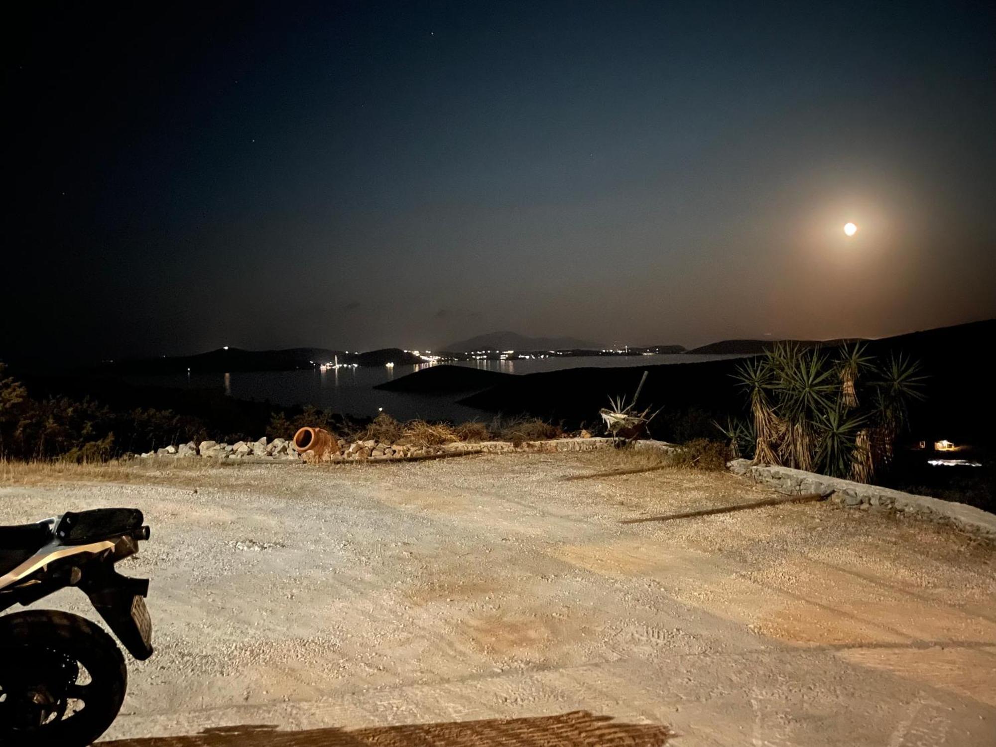 Villa Zografos อีราเกลีย ภายนอก รูปภาพ